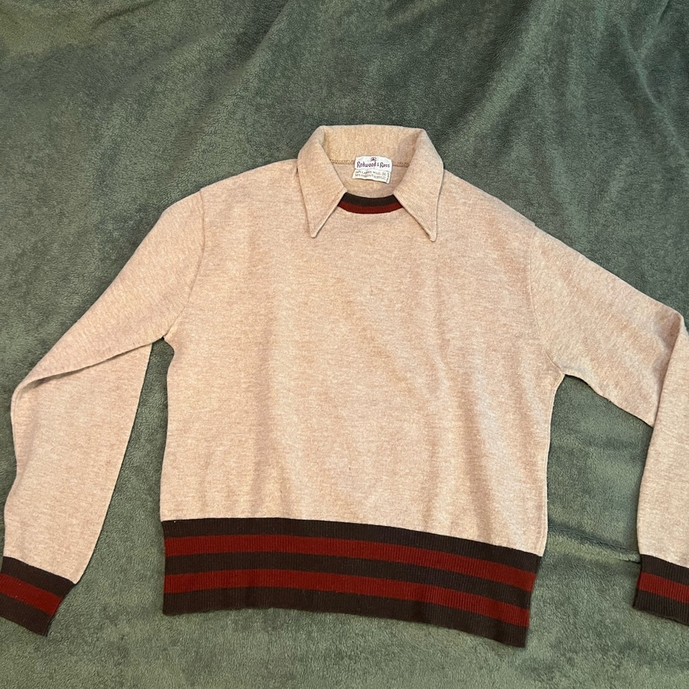 Medium size 50% wool sweatshirt